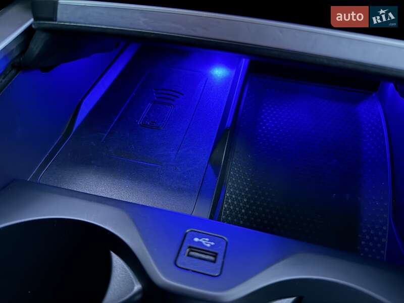Внедорожник / Кроссовер BMW X5 2022 в Киеве