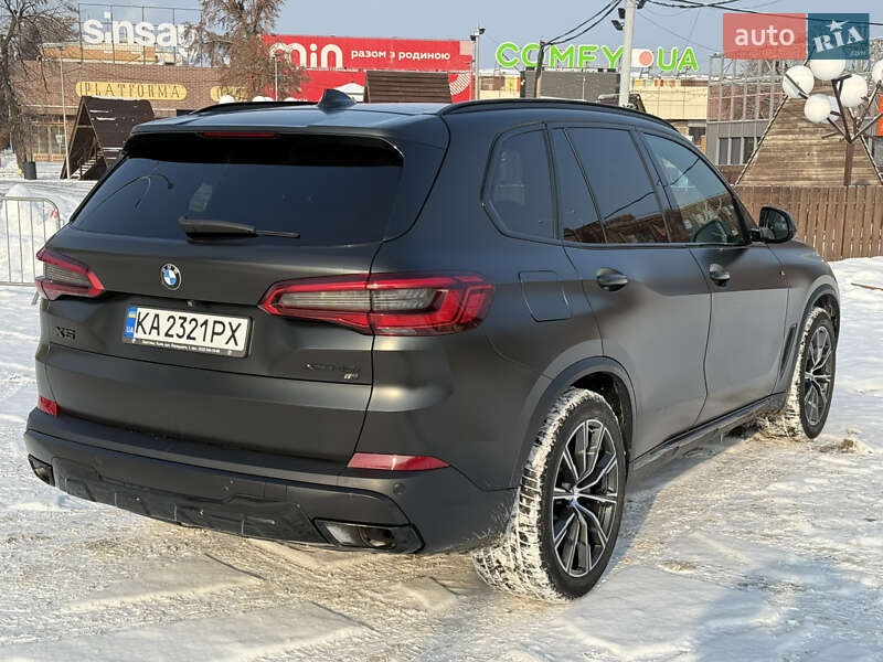Внедорожник / Кроссовер BMW X5 2019 в Киеве