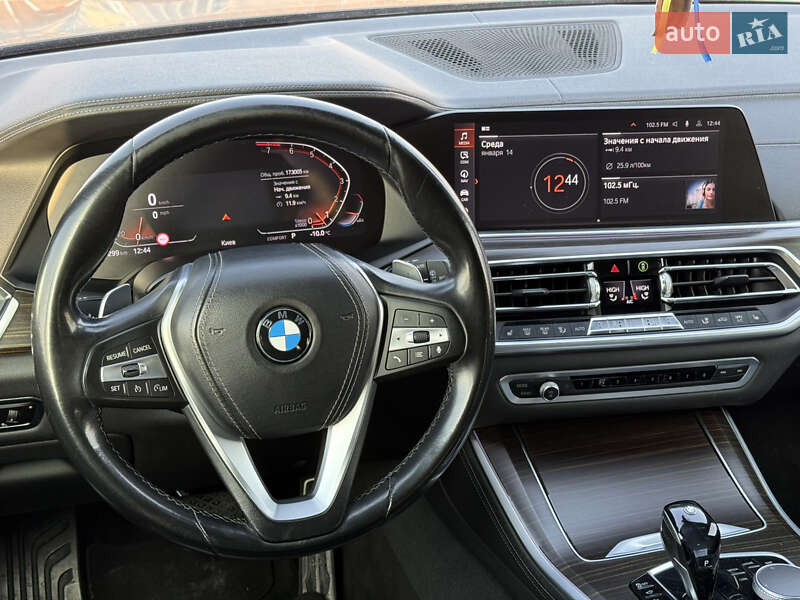 Внедорожник / Кроссовер BMW X5 2019 в Киеве