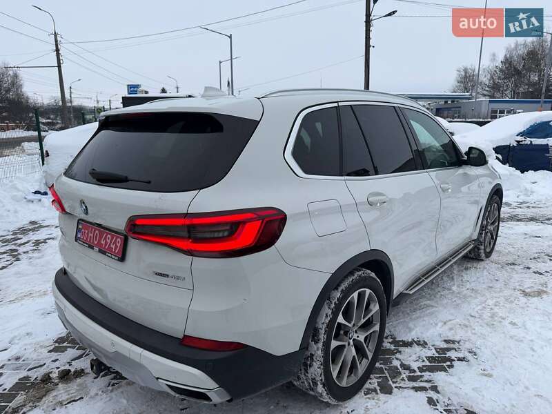 Внедорожник / Кроссовер BMW X5 2018 в Луцке