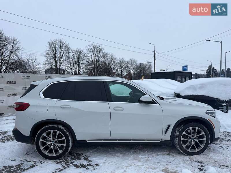 Внедорожник / Кроссовер BMW X5 2018 в Луцке