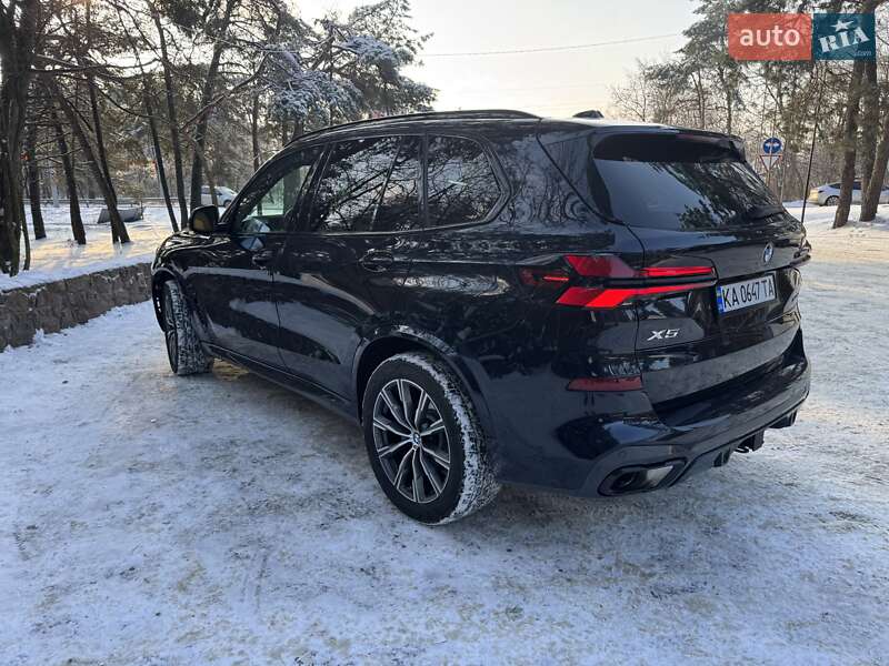 Внедорожник / Кроссовер BMW X5 2024 в Киеве