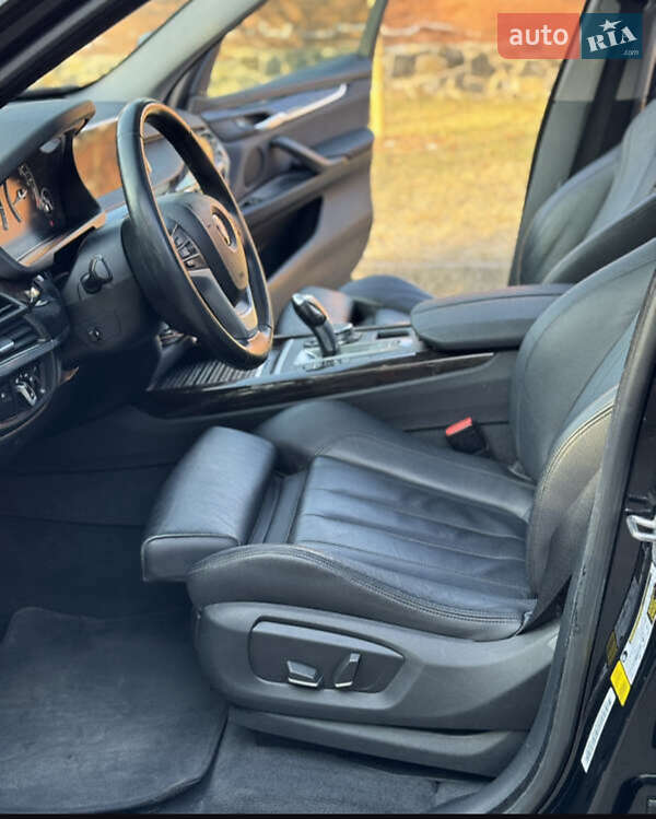 Внедорожник / Кроссовер BMW X5 2016 в Киеве