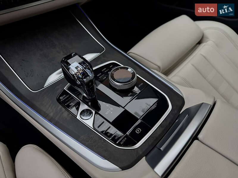 Внедорожник / Кроссовер BMW X5 2022 в Киеве