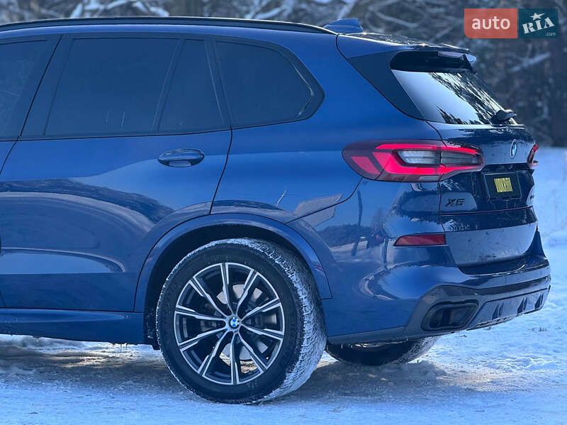 Внедорожник / Кроссовер BMW X5 2022 в Киеве