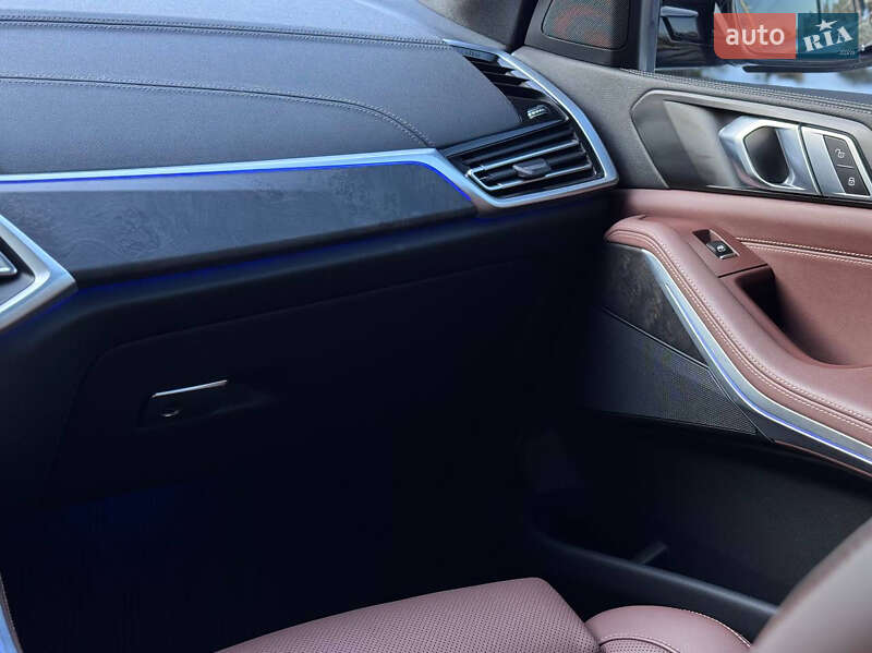 Внедорожник / Кроссовер BMW X5 2022 в Киеве