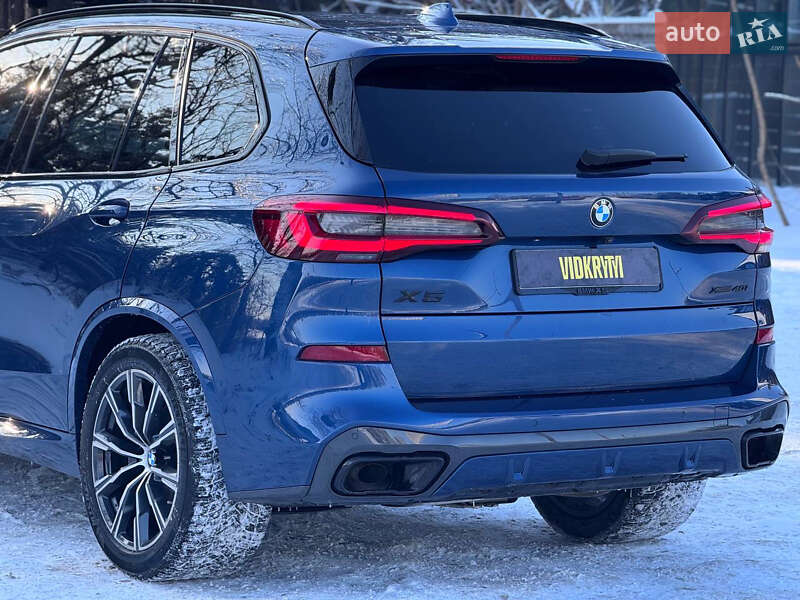 Внедорожник / Кроссовер BMW X5 2022 в Киеве