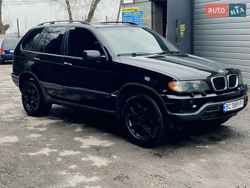 Внедорожник / Кроссовер BMW X5 2002 в Ровно