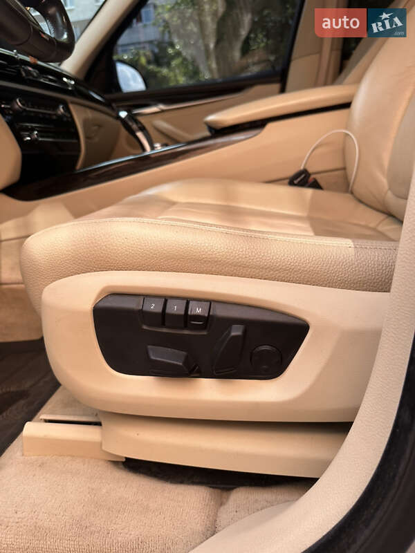 Внедорожник / Кроссовер BMW X5 2014 в Кропивницком