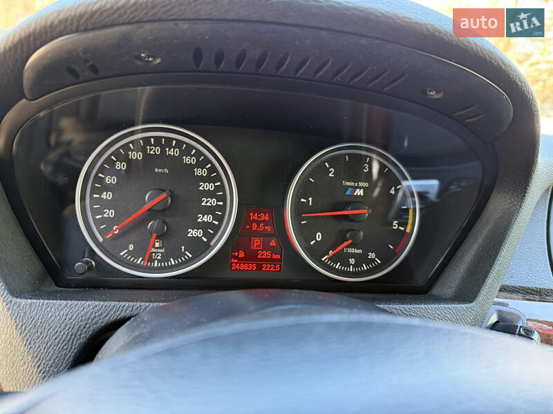 Внедорожник / Кроссовер BMW X5 2010 в Хмельницком