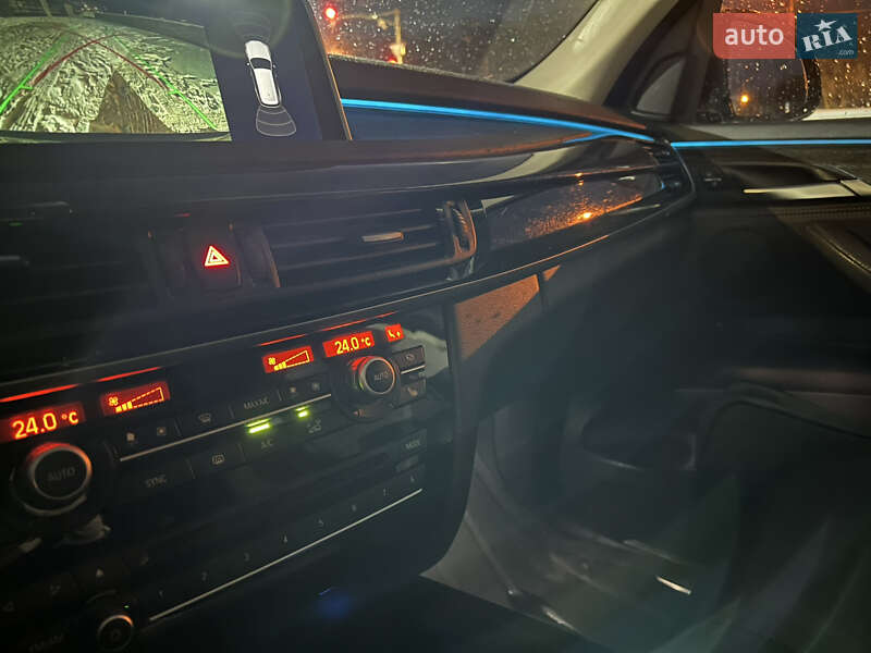 Внедорожник / Кроссовер BMW X5 2014 в Львове