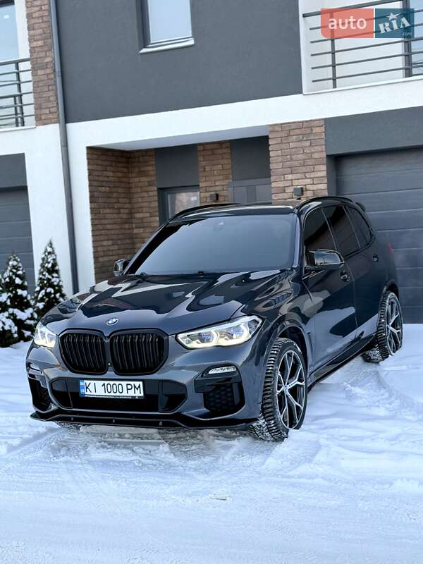 Внедорожник / Кроссовер BMW X5 2019 в Черновцах