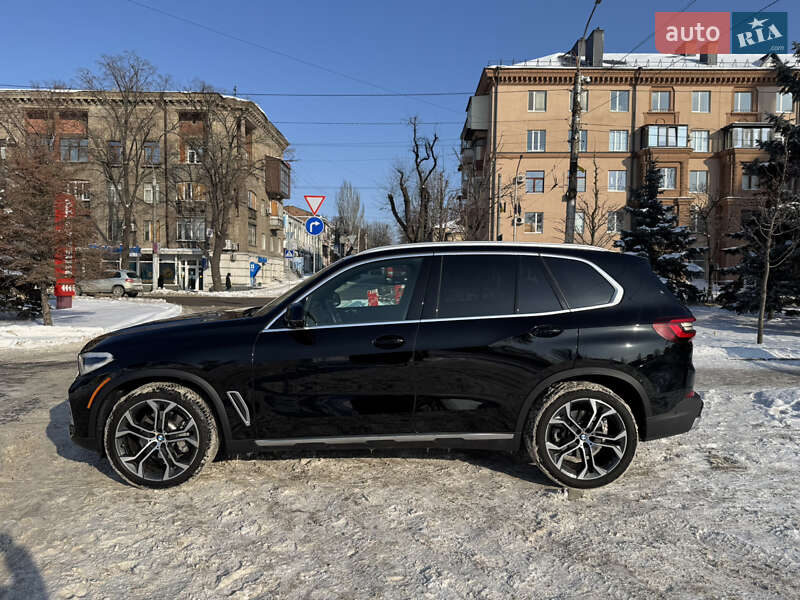 Внедорожник / Кроссовер BMW X5 2023 в Запорожье