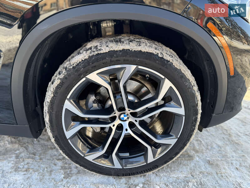 Внедорожник / Кроссовер BMW X5 2023 в Запорожье