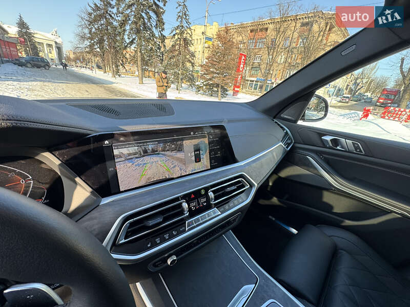 Внедорожник / Кроссовер BMW X5 2023 в Запорожье