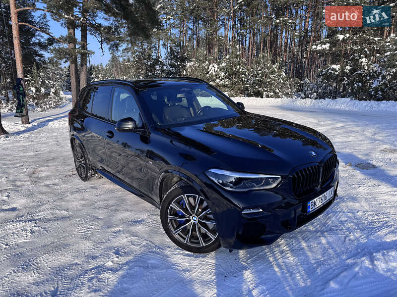 Внедорожник / Кроссовер BMW X5 2018 в Ровно