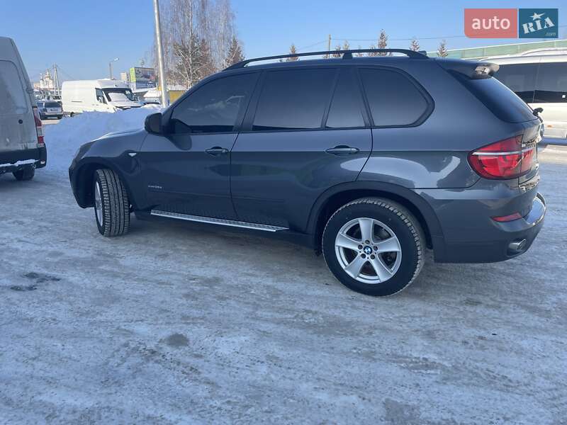 Внедорожник / Кроссовер BMW X5 2012 в Ковеле