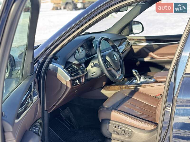 Внедорожник / Кроссовер BMW X5 2014 в Киеве
