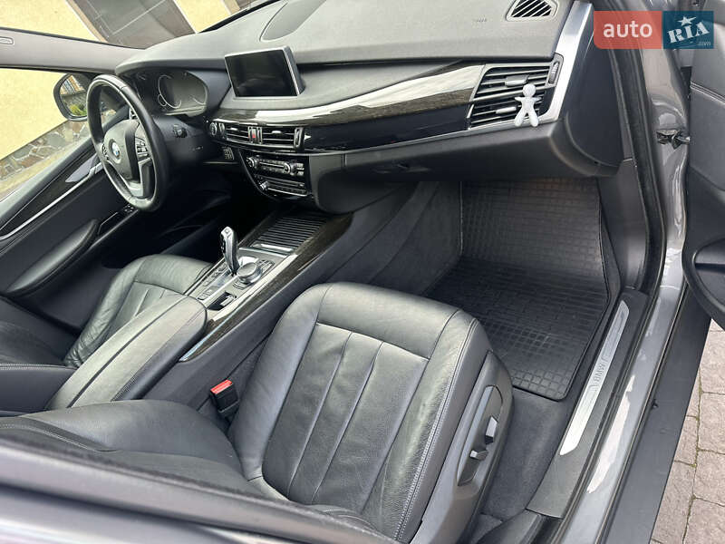 Внедорожник / Кроссовер BMW X5 2017 в Львове