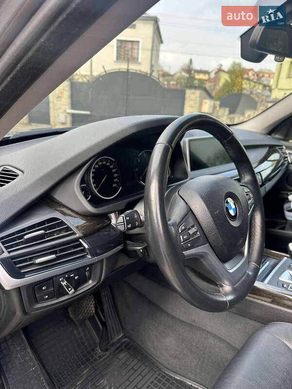 Внедорожник / Кроссовер BMW X5 2017 в Львове