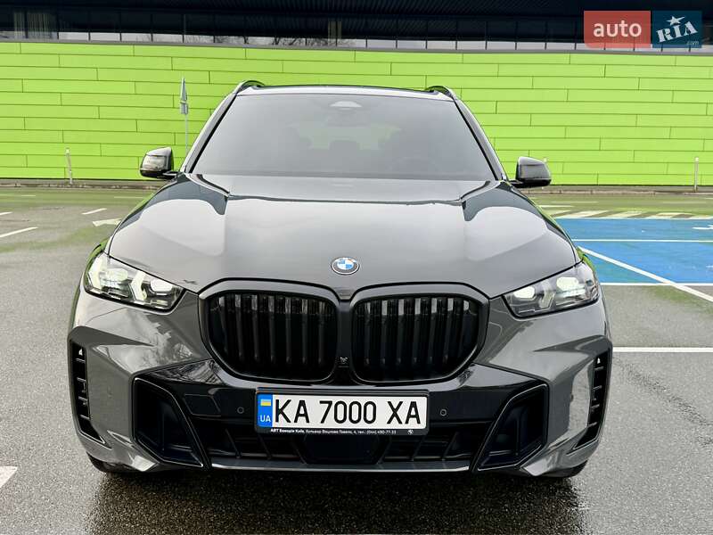 Внедорожник / Кроссовер BMW X5 2024 в Киеве