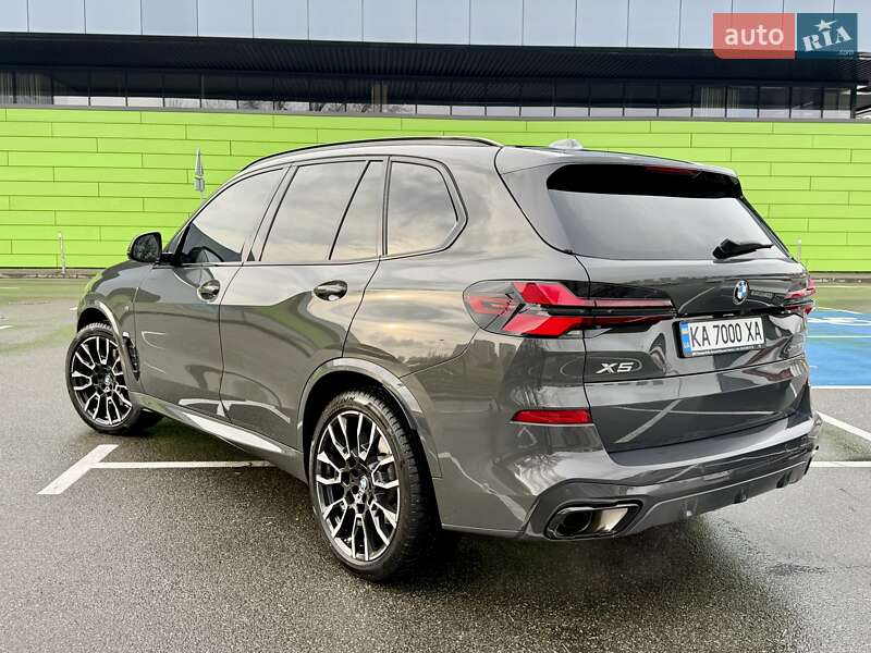 Внедорожник / Кроссовер BMW X5 2024 в Киеве