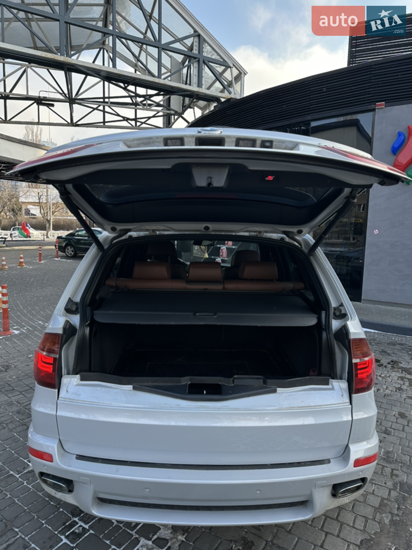2010 BMW X5 - мініатюра 11