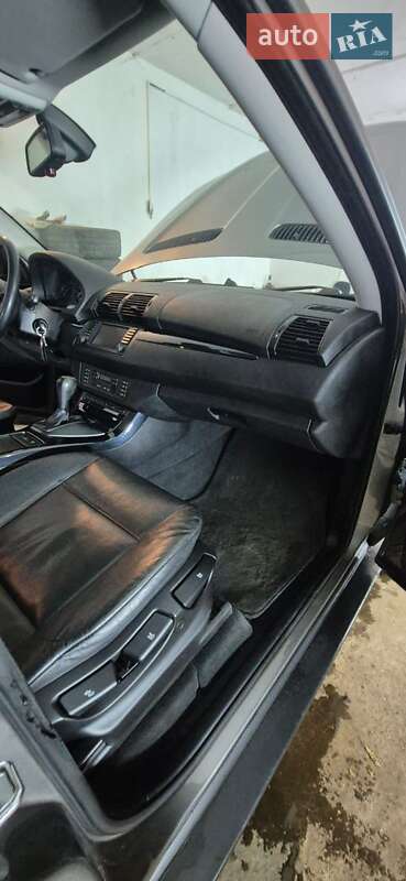 Внедорожник / Кроссовер BMW X5 2005 в Новом Роздоле