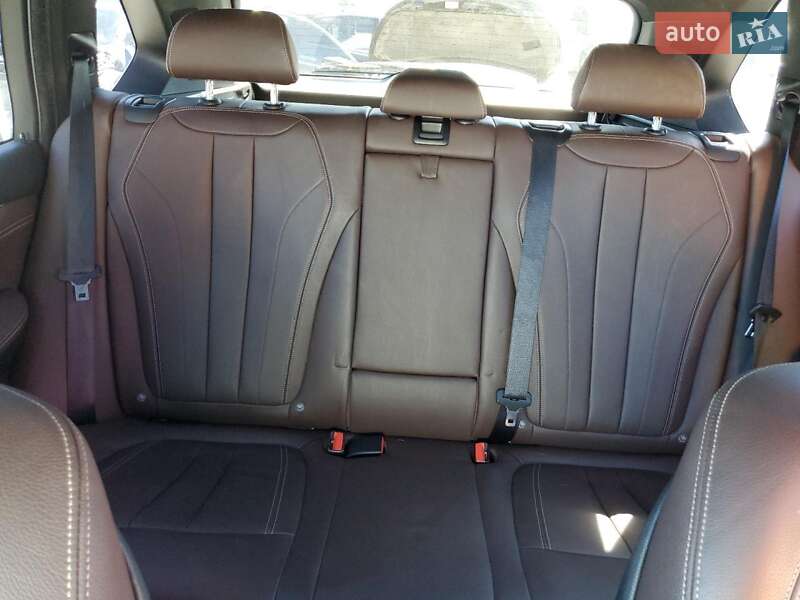 Внедорожник / Кроссовер BMW X5 2017 в Киеве