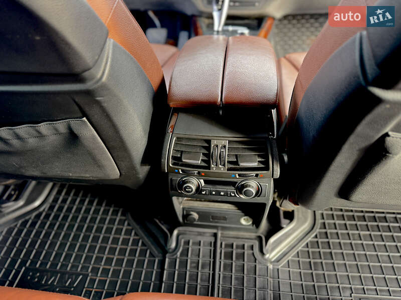 Внедорожник / Кроссовер BMW X5 2012 в Тернополе