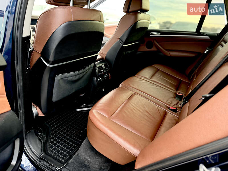 Внедорожник / Кроссовер BMW X5 2012 в Тернополе