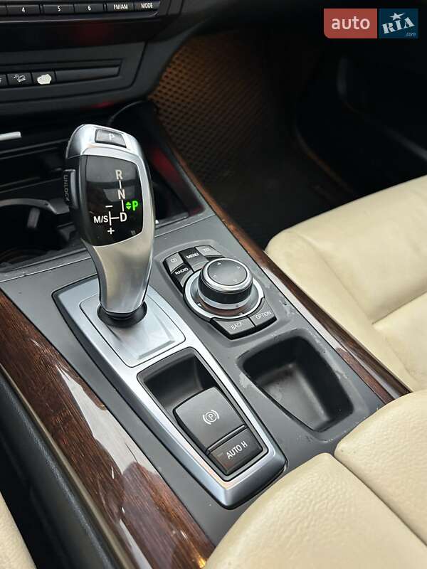 Внедорожник / Кроссовер BMW X5 2011 в Сумах