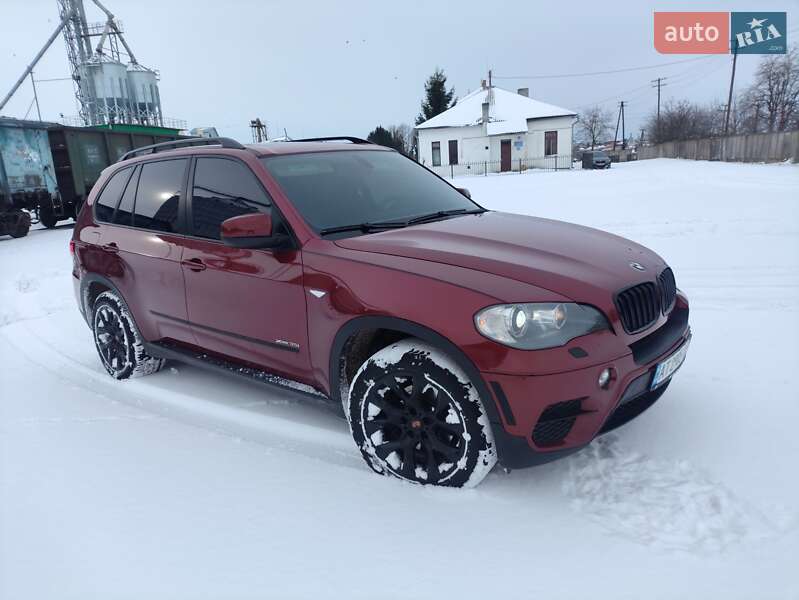 Внедорожник / Кроссовер BMW X5 2010 в Козове