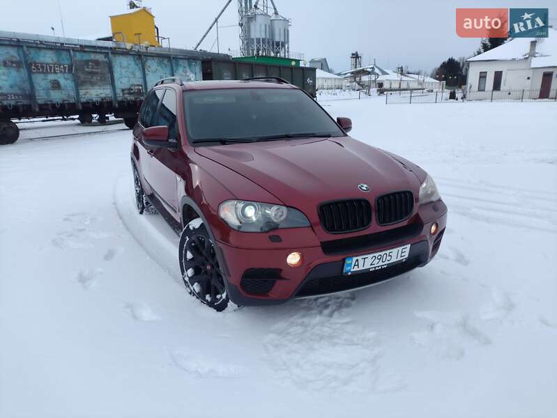 Внедорожник / Кроссовер BMW X5 2010 в Козове