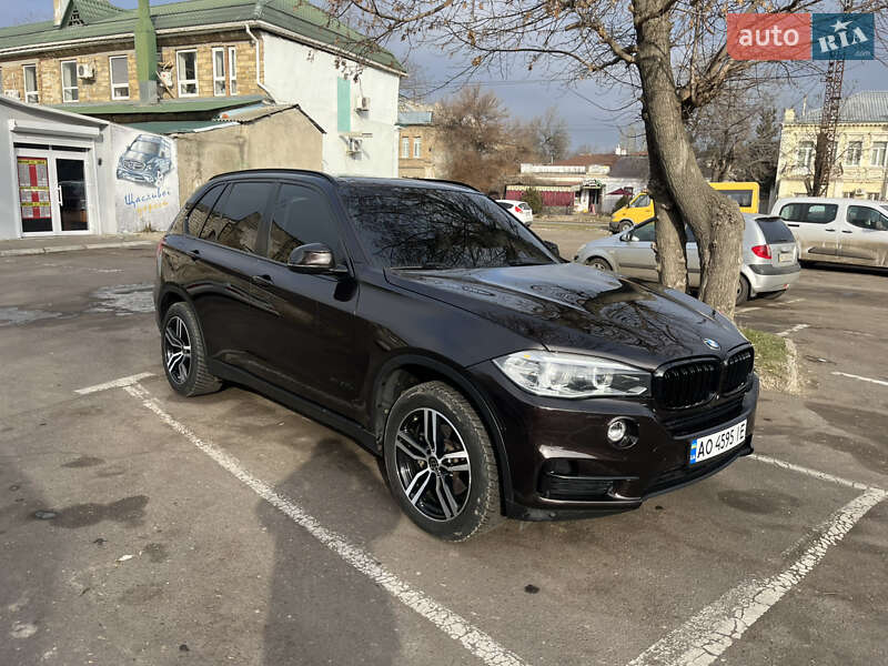 Внедорожник / Кроссовер BMW X5 2014 в Николаеве фото 3 Внедорожник / Кроссовер BMW X5 2014 в Николаеве