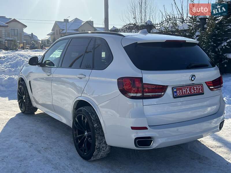 Внедорожник / Кроссовер BMW X5 2014 в Ровно