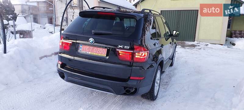 Внедорожник / Кроссовер BMW X5 2012 в Дубно