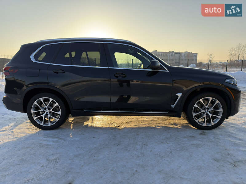 Внедорожник / Кроссовер BMW X5 2023 в Ивано-Франковске
