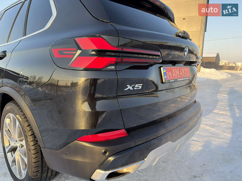 Внедорожник / Кроссовер BMW X5 2023 в Ивано-Франковске