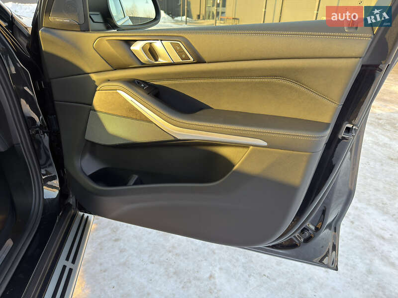 Внедорожник / Кроссовер BMW X5 2023 в Ивано-Франковске