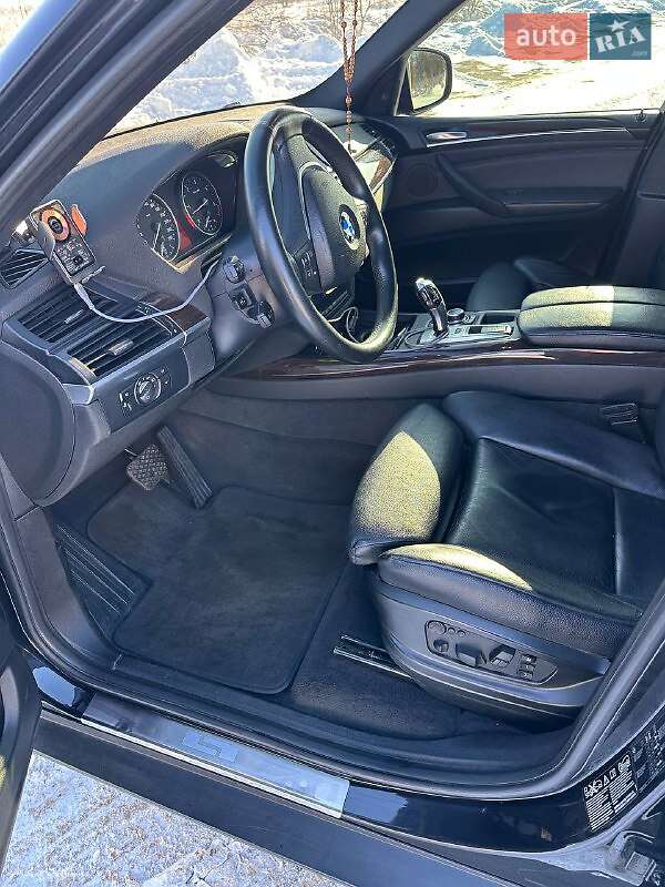 Внедорожник / Кроссовер BMW X5 2012 в Нововолынске фото 25 Внедорожник / Кроссовер BMW X5 2012 в Нововолынске