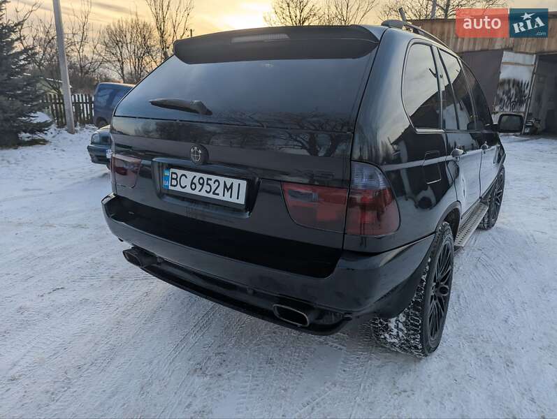 Внедорожник / Кроссовер BMW X5 2004 в Добротворе