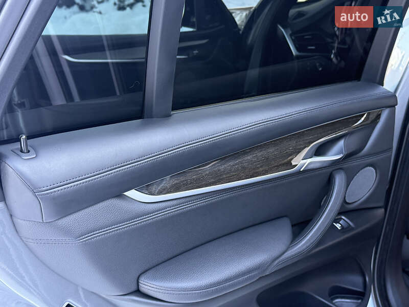 Внедорожник / Кроссовер BMW X5 2016 в Ровно фото 104 Внедорожник / Кроссовер BMW X5 2016 в Ровно