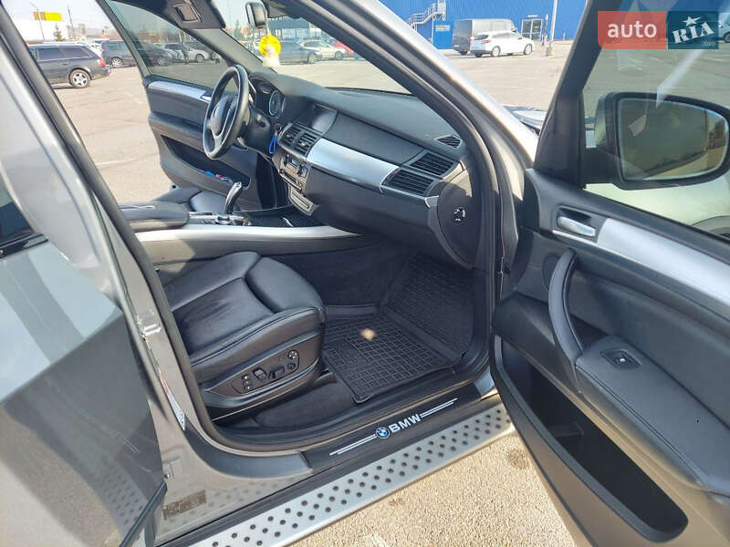 Позашляховик / Кросовер BMW X5 2010 в Чернівцях фото 18 Позашляховик / Кросовер BMW X5 2010 в Чернівцях
