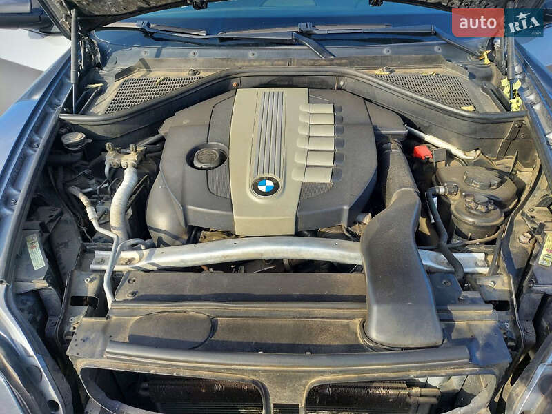 Позашляховик / Кросовер BMW X5 2010 в Чернівцях фото 19 Позашляховик / Кросовер BMW X5 2010 в Чернівцях