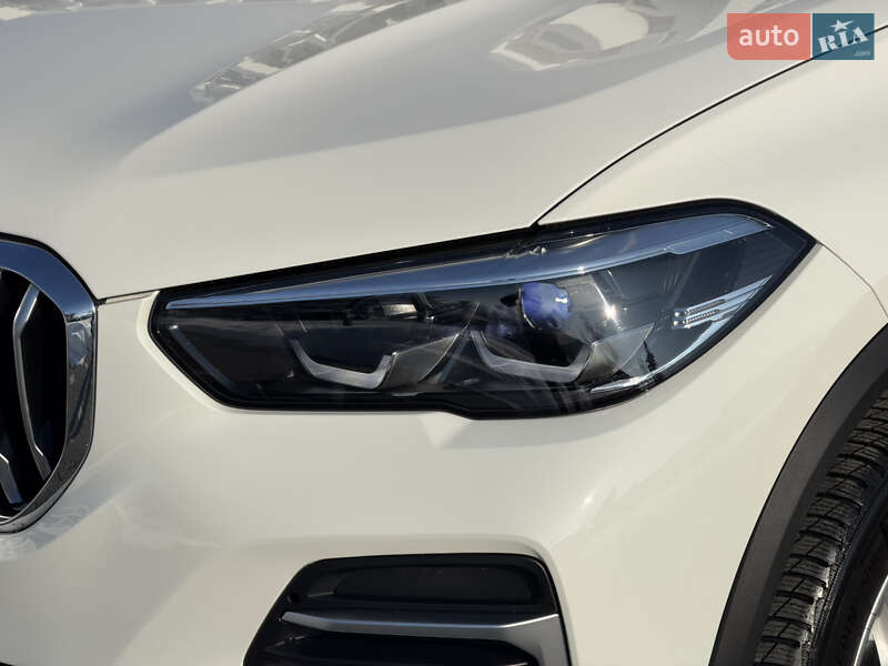 Внедорожник / Кроссовер BMW X5 2023 в Ужгороде