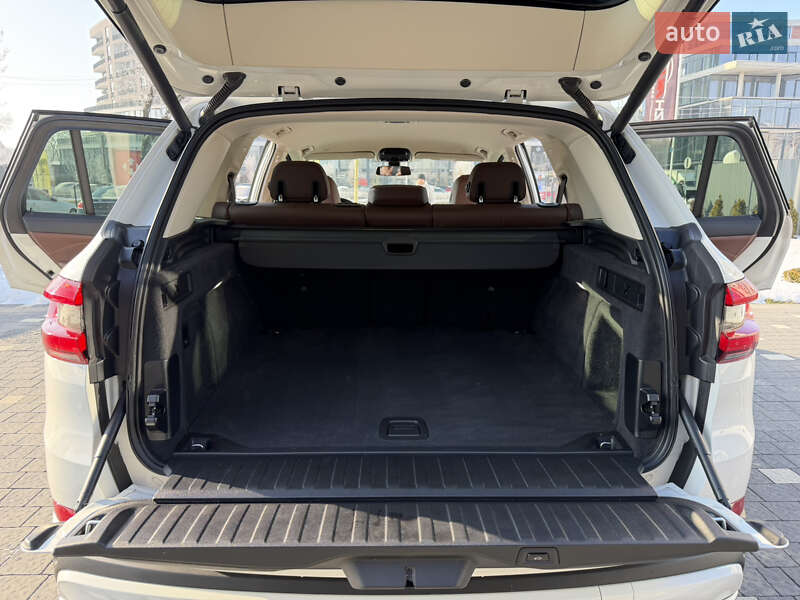 Внедорожник / Кроссовер BMW X5 2023 в Ужгороде