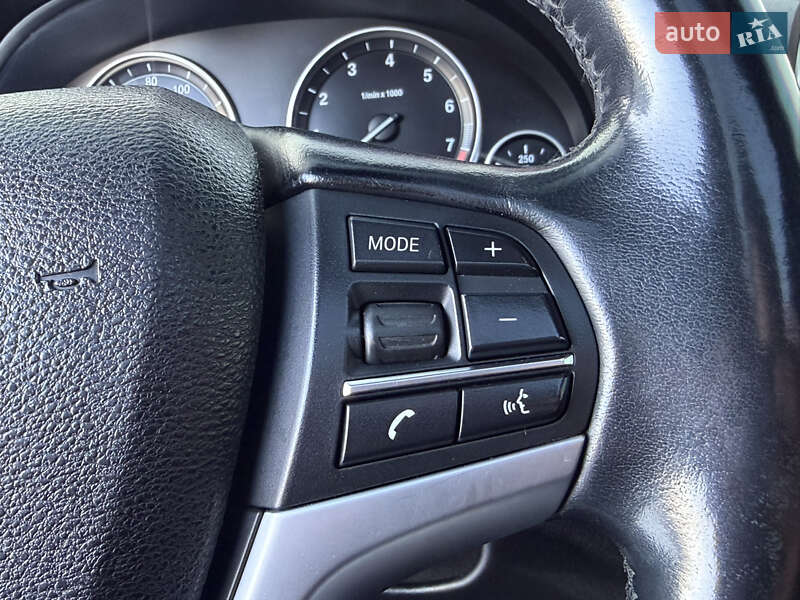 Внедорожник / Кроссовер BMW X5 2015 в Киеве