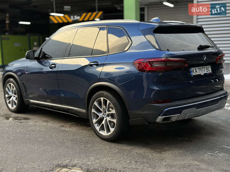 Внедорожник / Кроссовер BMW X5 2019 в Киеве фото 5 Внедорожник / Кроссовер BMW X5 2019 в Киеве