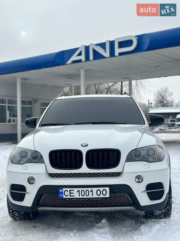 Внедорожник / Кроссовер BMW X5 2010 в Черновцах